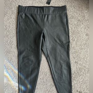 Torrid Pleather pants 22/24 NWT